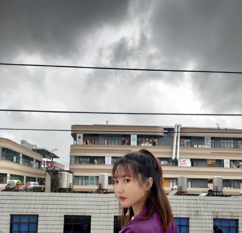 李家小姐的第一张照片--大理认干亲服务网